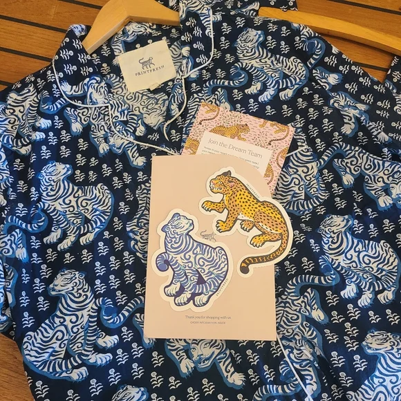PRINTFRESH Tiger Queen Long PJ Set Size M - Picture 10 of 13